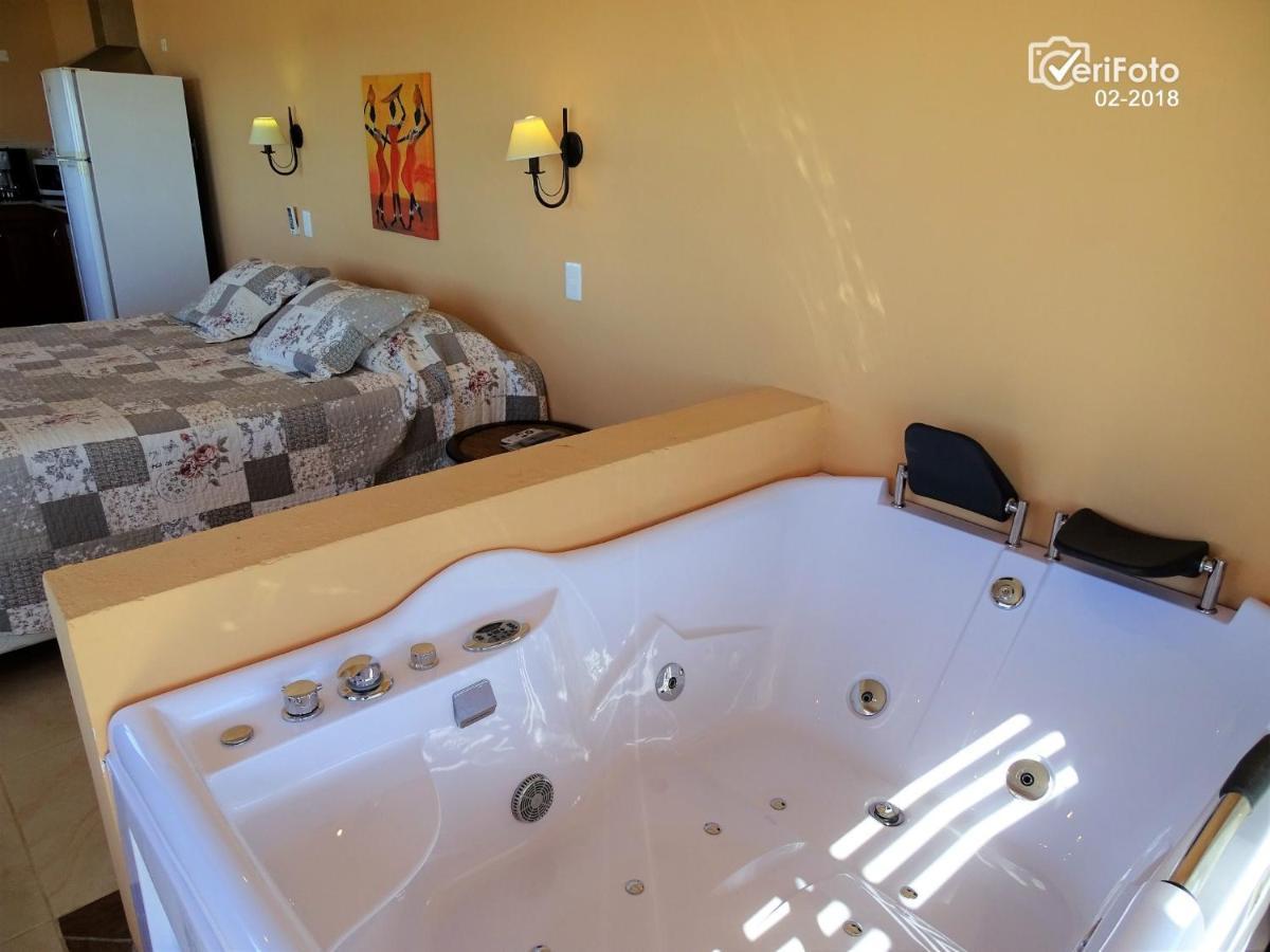 Hotel Aquarella ปุนตาเดลดีอาโบล ภายนอก รูปภาพ